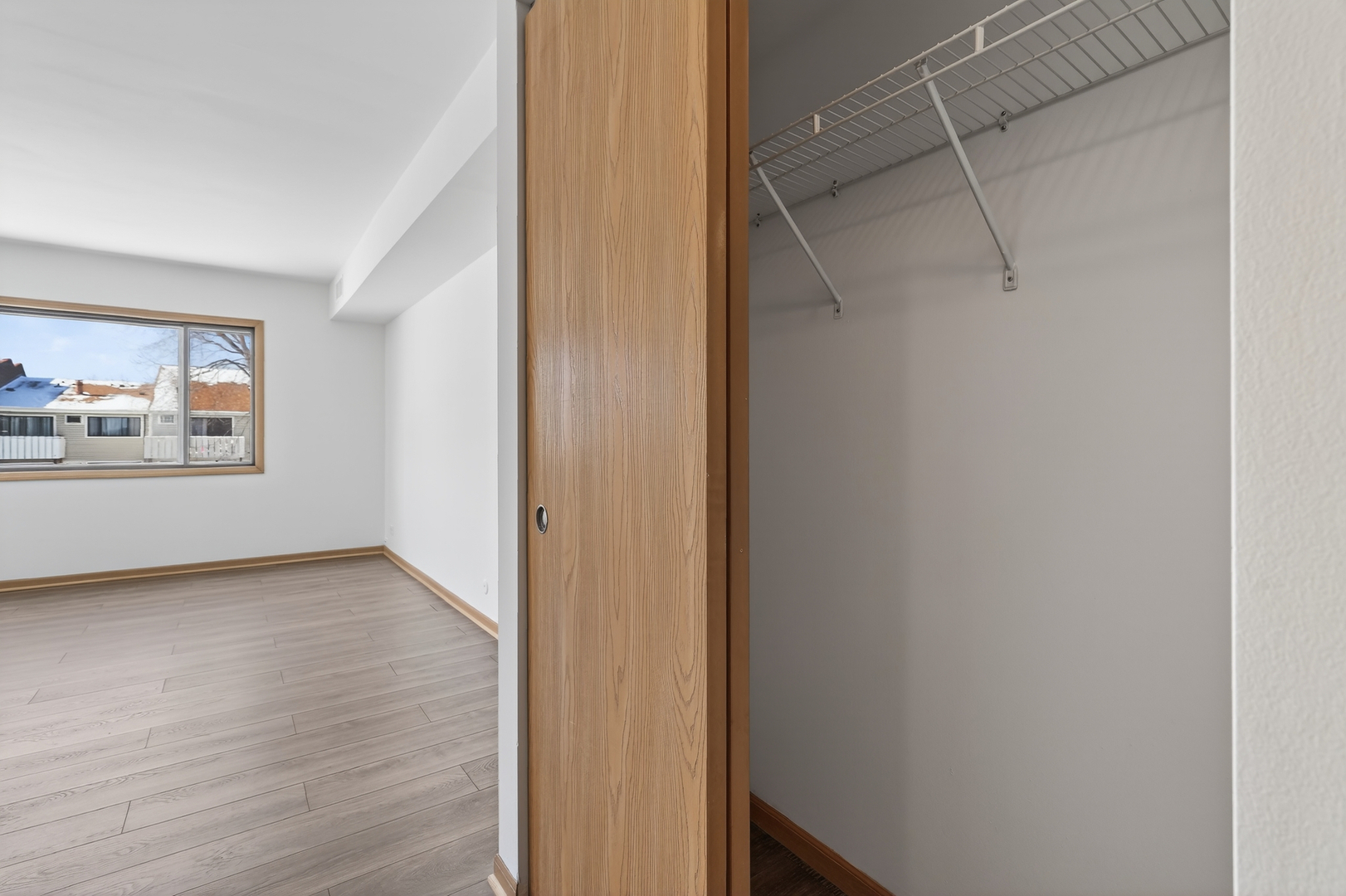 3000 Bayside Drive #202, Palatine, IL 60074