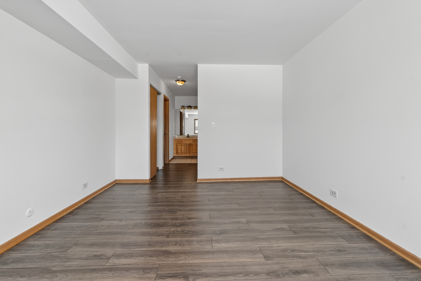 3000 Bayside Drive #202, Palatine, IL 60074