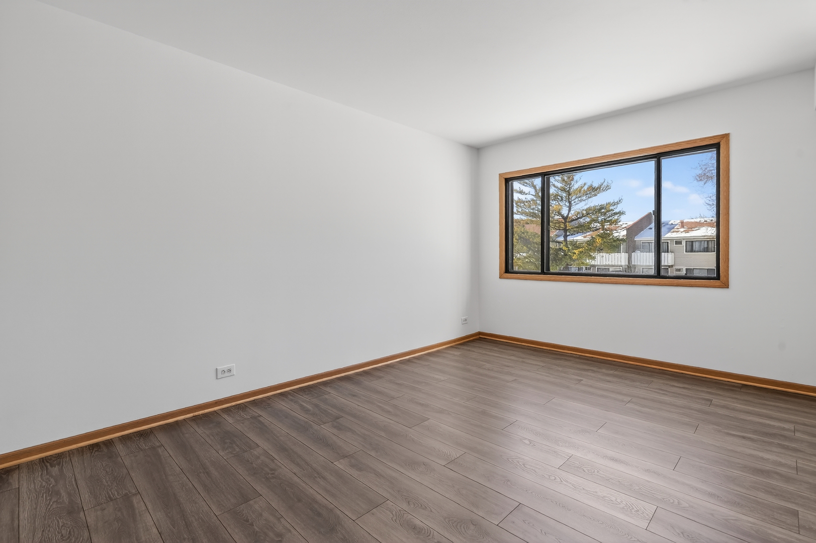 3000 Bayside Drive #202, Palatine, IL 60074