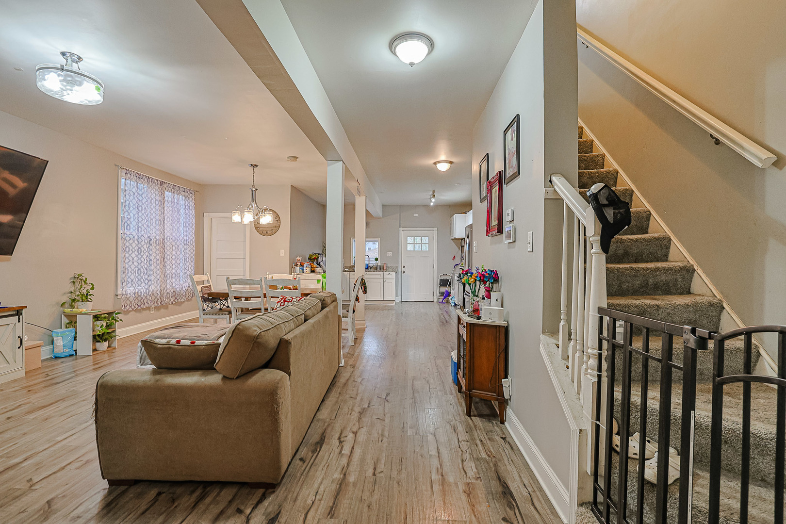 608 S 12th Avenue, Maywood, IL 60153