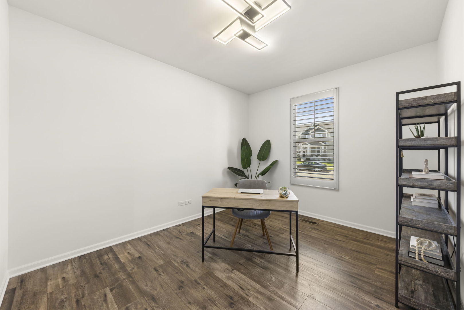 2534 Leander Court, Woodridge, IL 60517