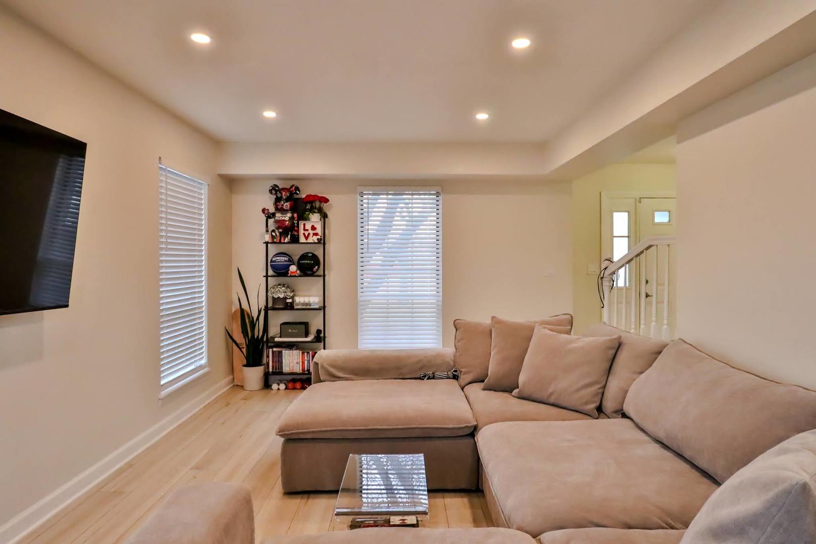 713 GREEN MOUNTAIN Court, Bolingbrook, IL 60440