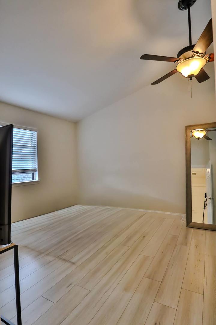 713 GREEN MOUNTAIN Court, Bolingbrook, IL 60440