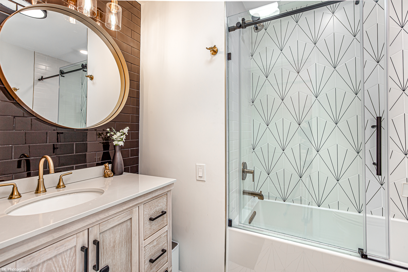 11943 S 70th Court, Palos Heights, IL 60463