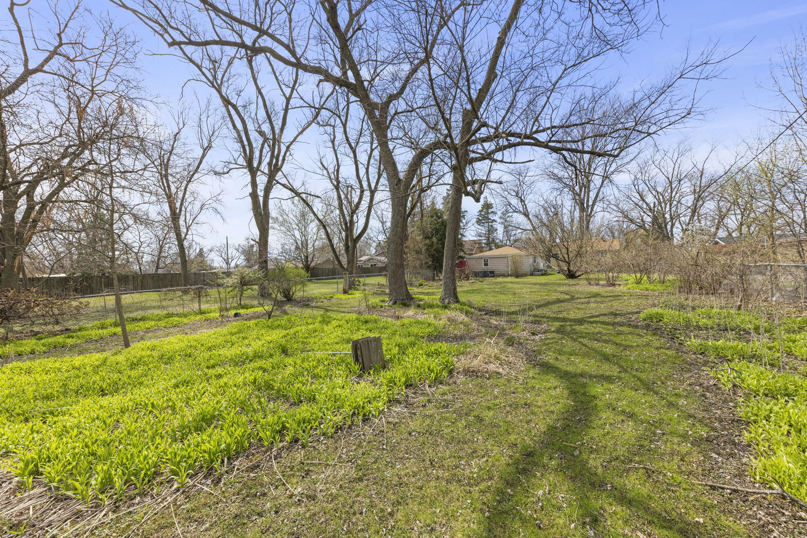 5905 Lee Avenue, Downers Grove, IL 60516