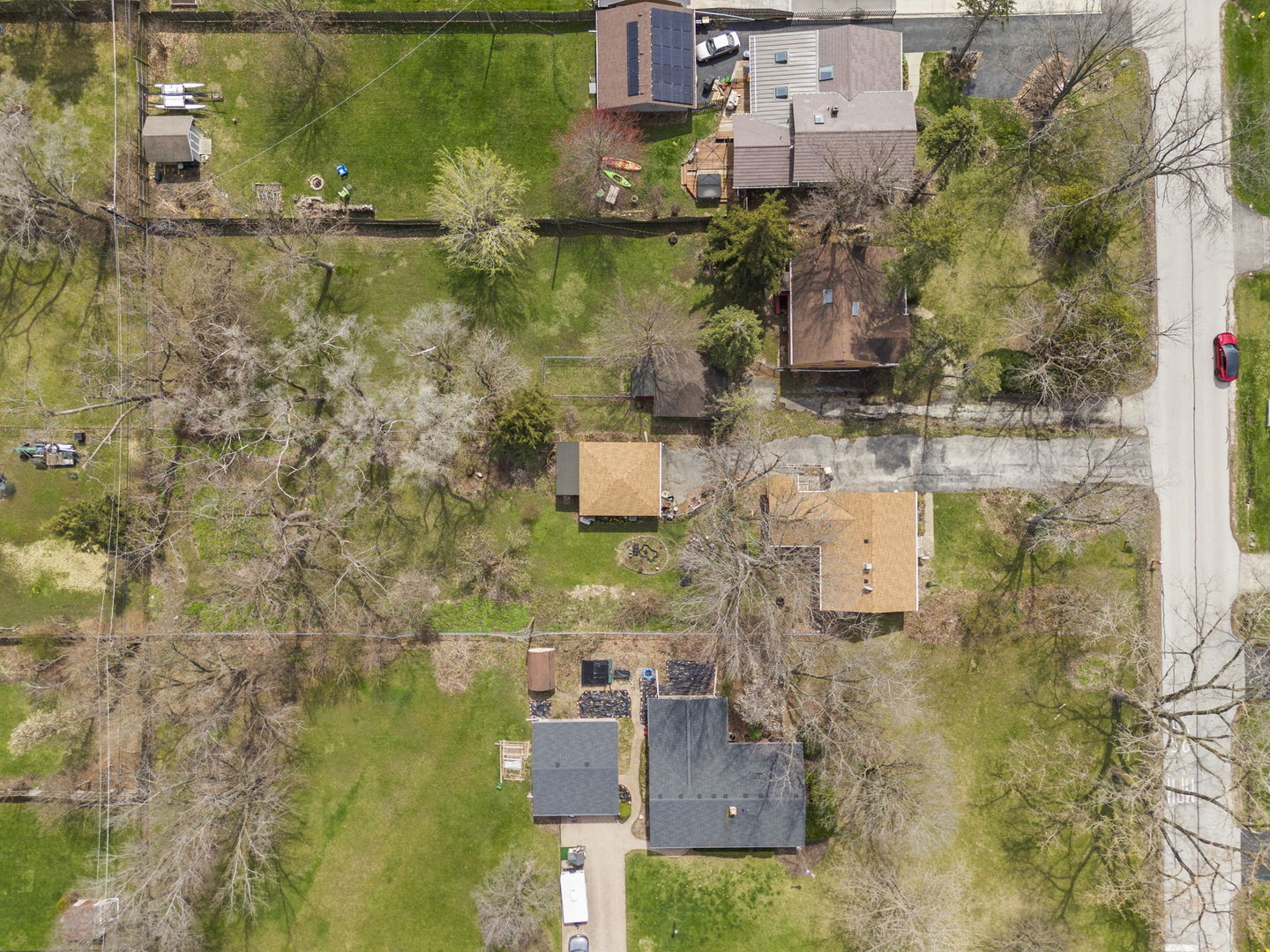 5905 Lee Avenue, Downers Grove, IL 60516