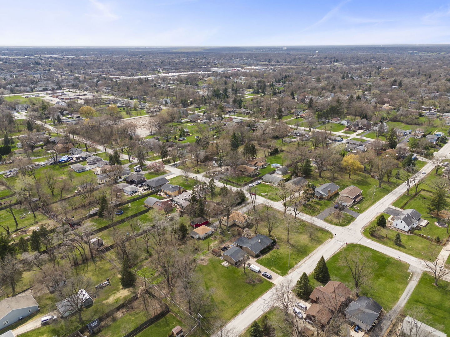 5905 Lee Avenue, Downers Grove, IL 60516
