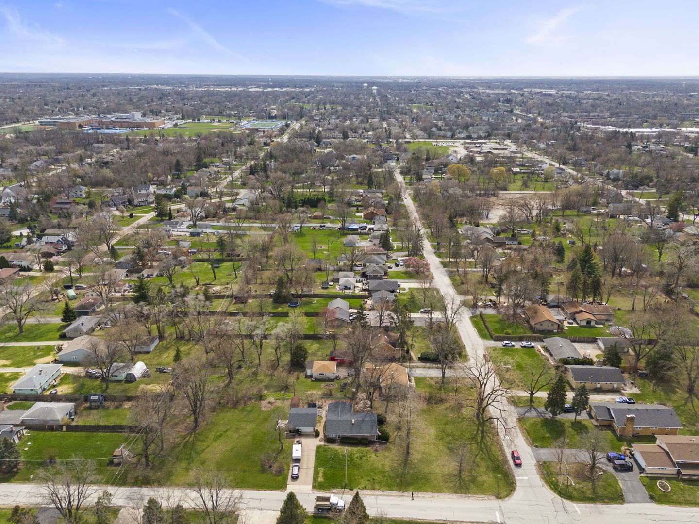 5905 Lee Avenue, Downers Grove, IL 60516