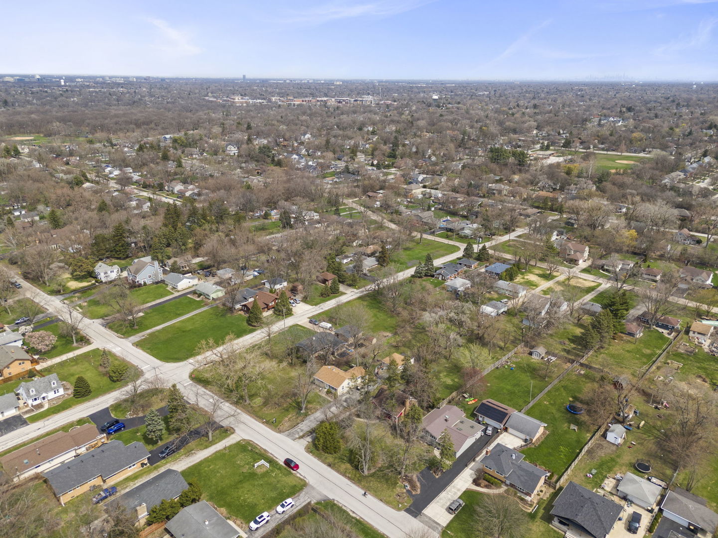 5905 Lee Avenue, Downers Grove, IL 60516