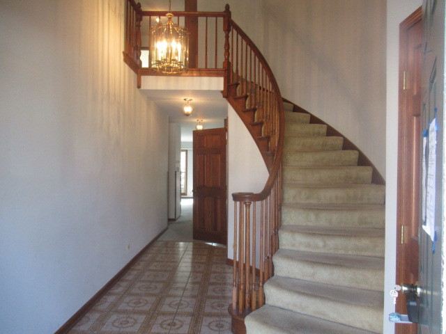 596 Windham Lane, Naperville, IL 60563