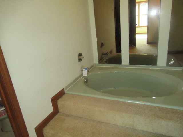 596 Windham Lane, Naperville, IL 60563