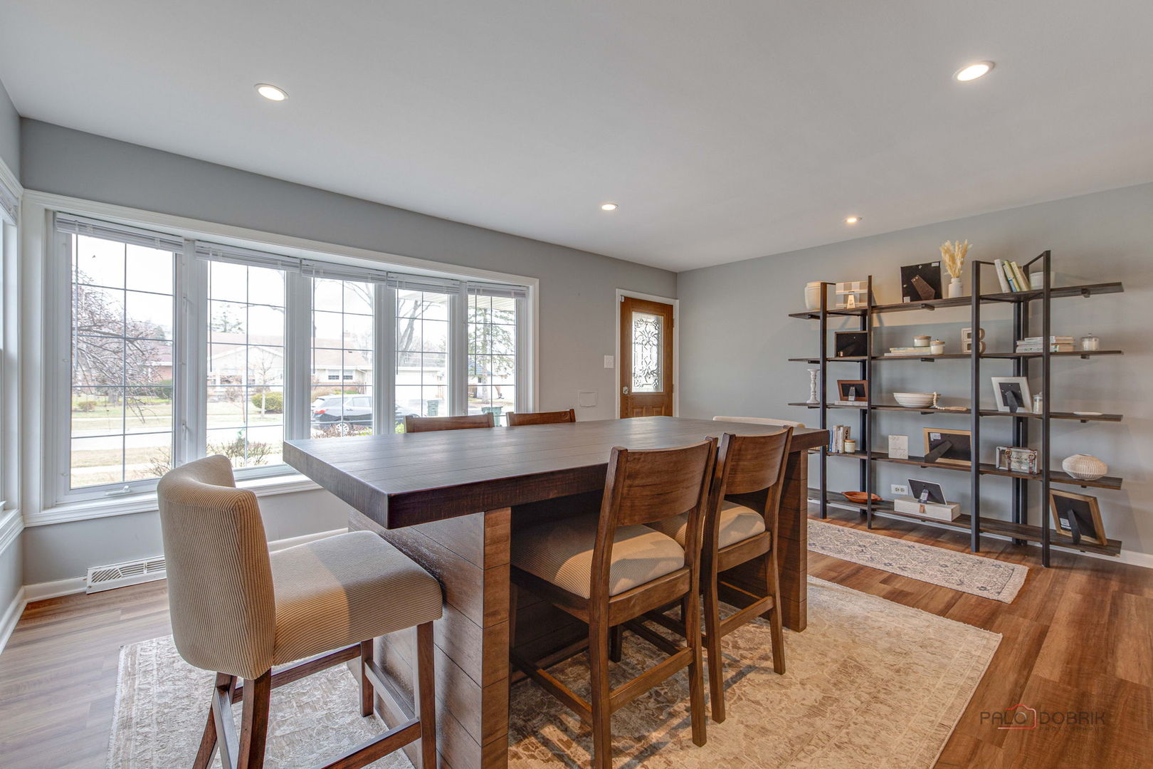 Arlington Heights, IL 60005