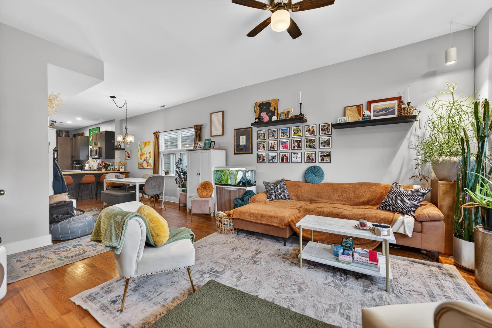 3115 N Oakley Avenue, Chicago, IL 60618