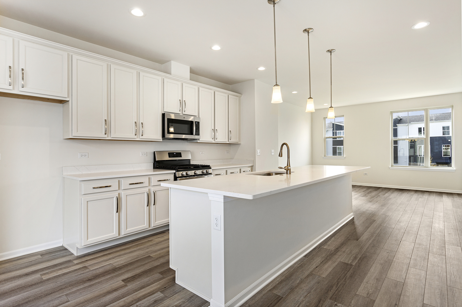 857 Finley Drive, Aurora, IL 60504