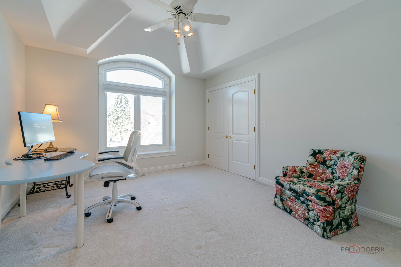 2059 Broadmoor Lane, Vernon Hills, IL 60061