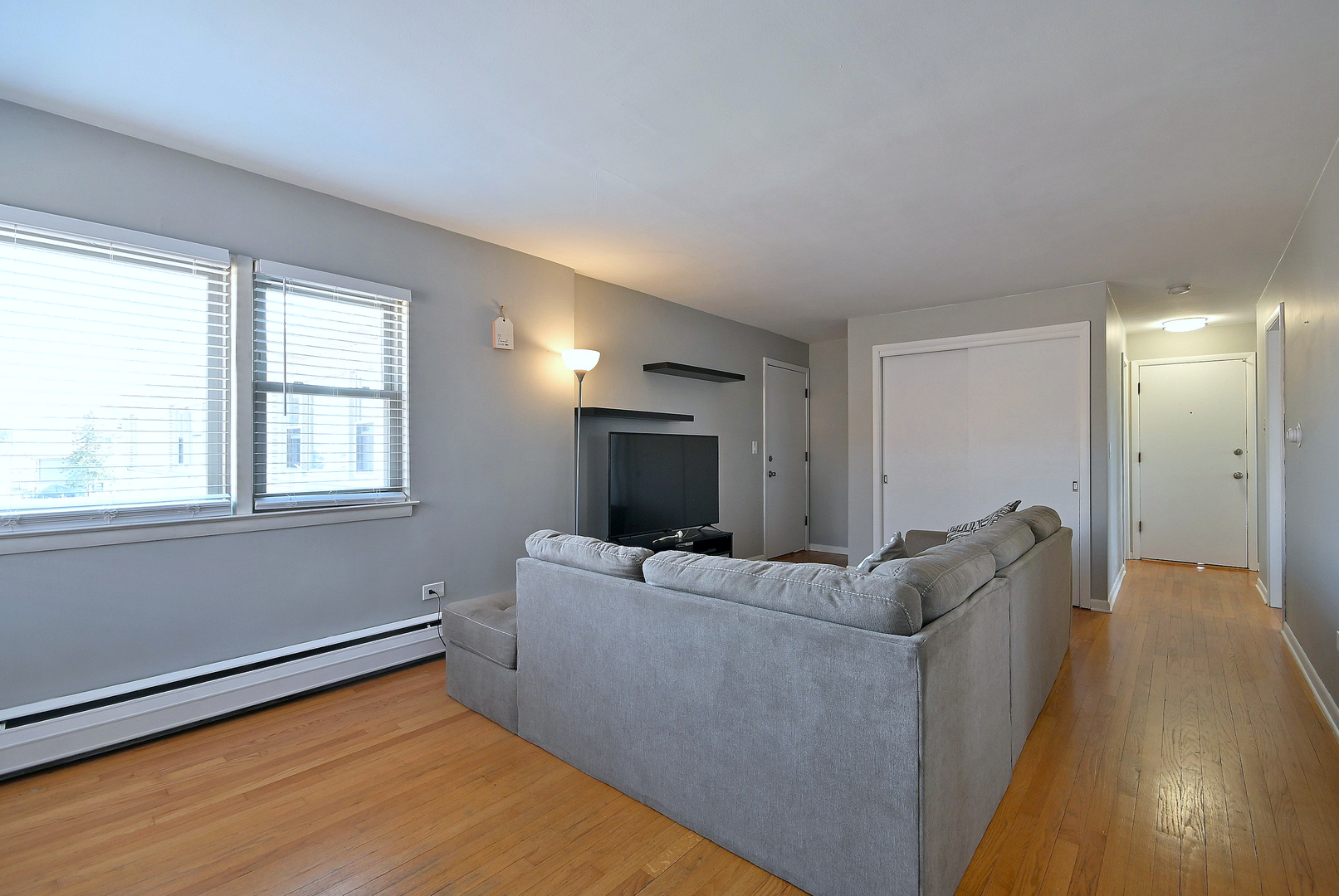 7310 N Harlem Avenue #303, Chicago, IL 60631