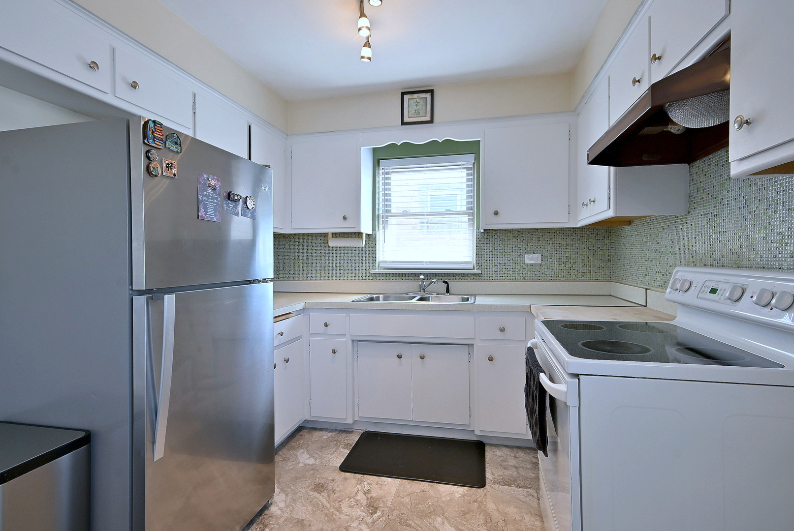 7310 N Harlem Avenue #303, Chicago, IL 60631