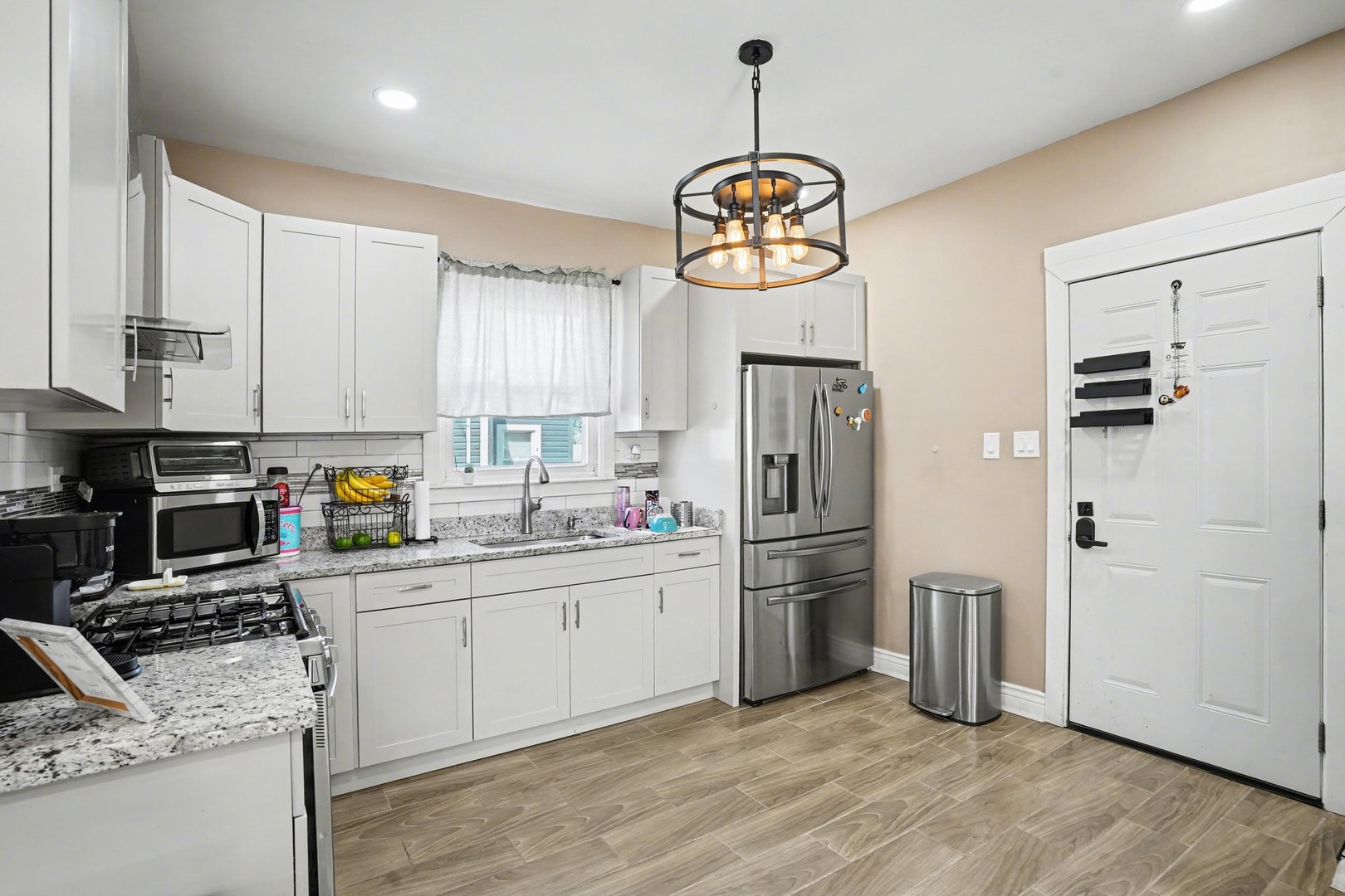 11315 S Stewart Avenue, Chicago, IL 60628