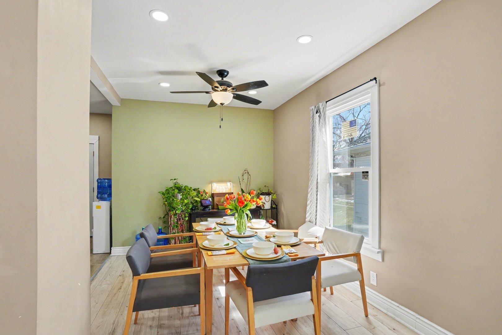 11315 S Stewart Avenue, Chicago, IL 60628