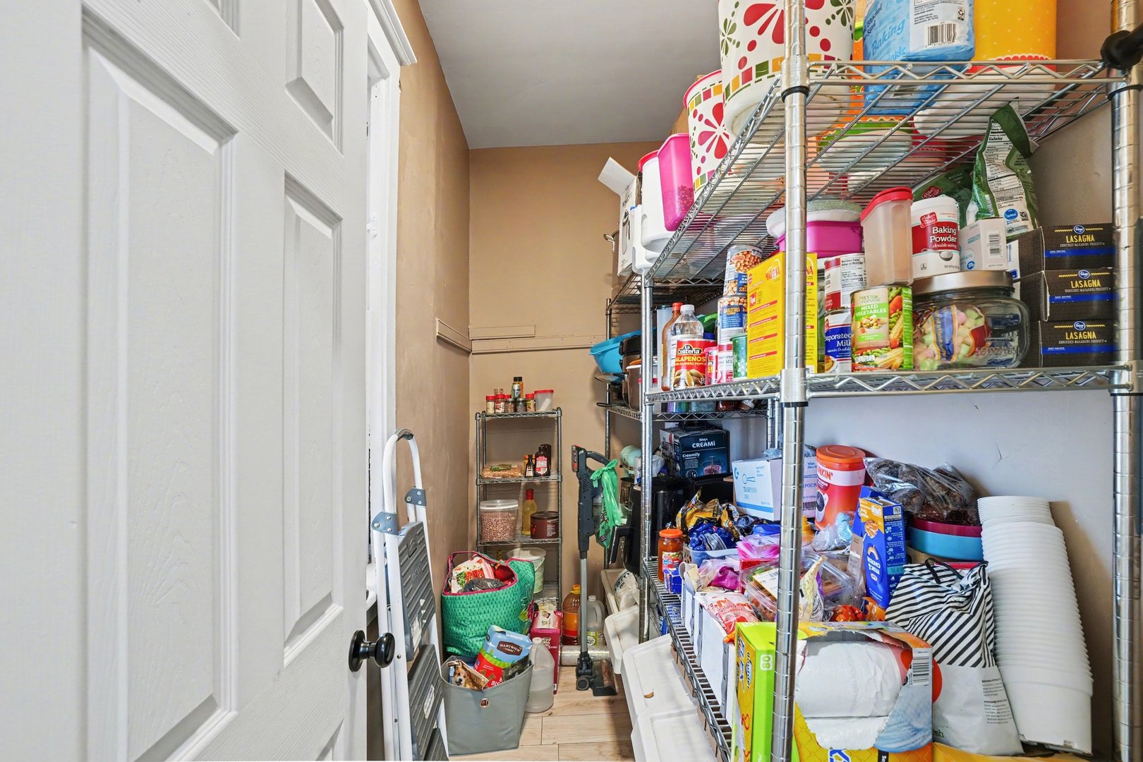 11315 S Stewart Avenue, Chicago, IL 60628