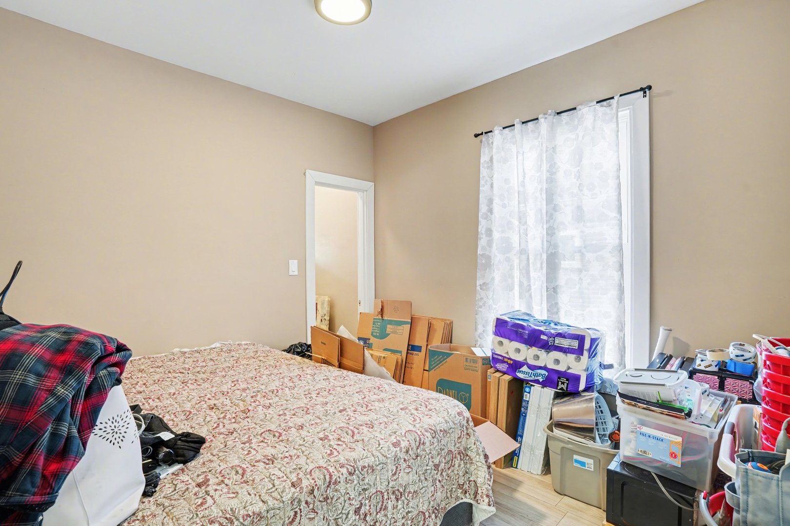 11315 S Stewart Avenue, Chicago, IL 60628