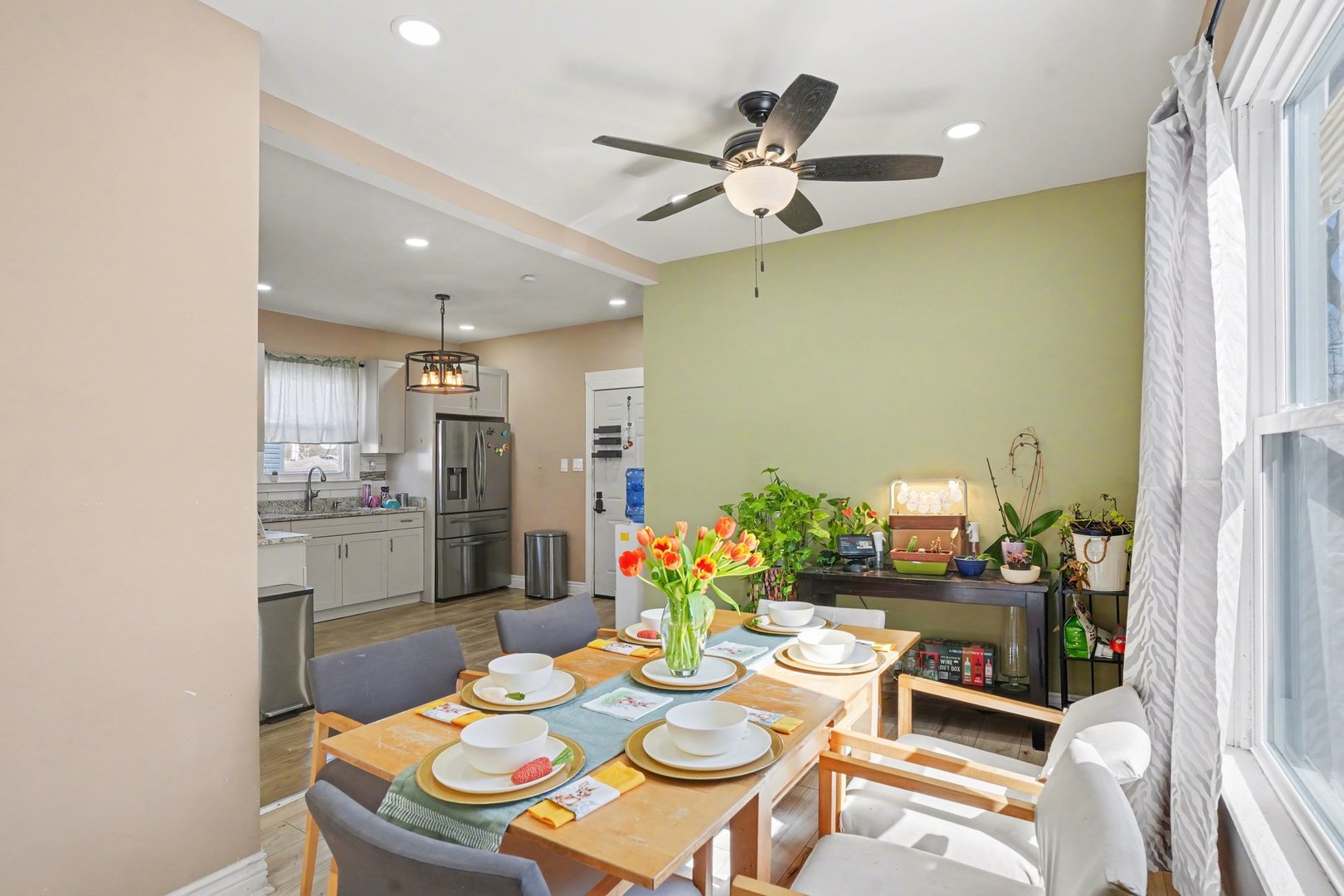 11315 S Stewart Avenue, Chicago, IL 60628