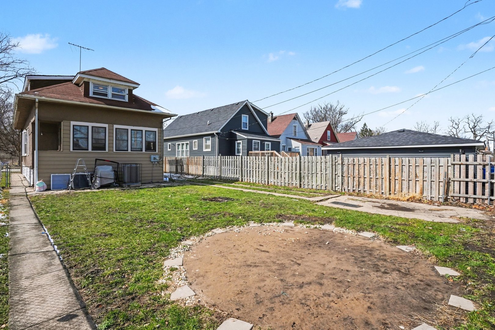 11315 S Stewart Avenue, Chicago, IL 60628