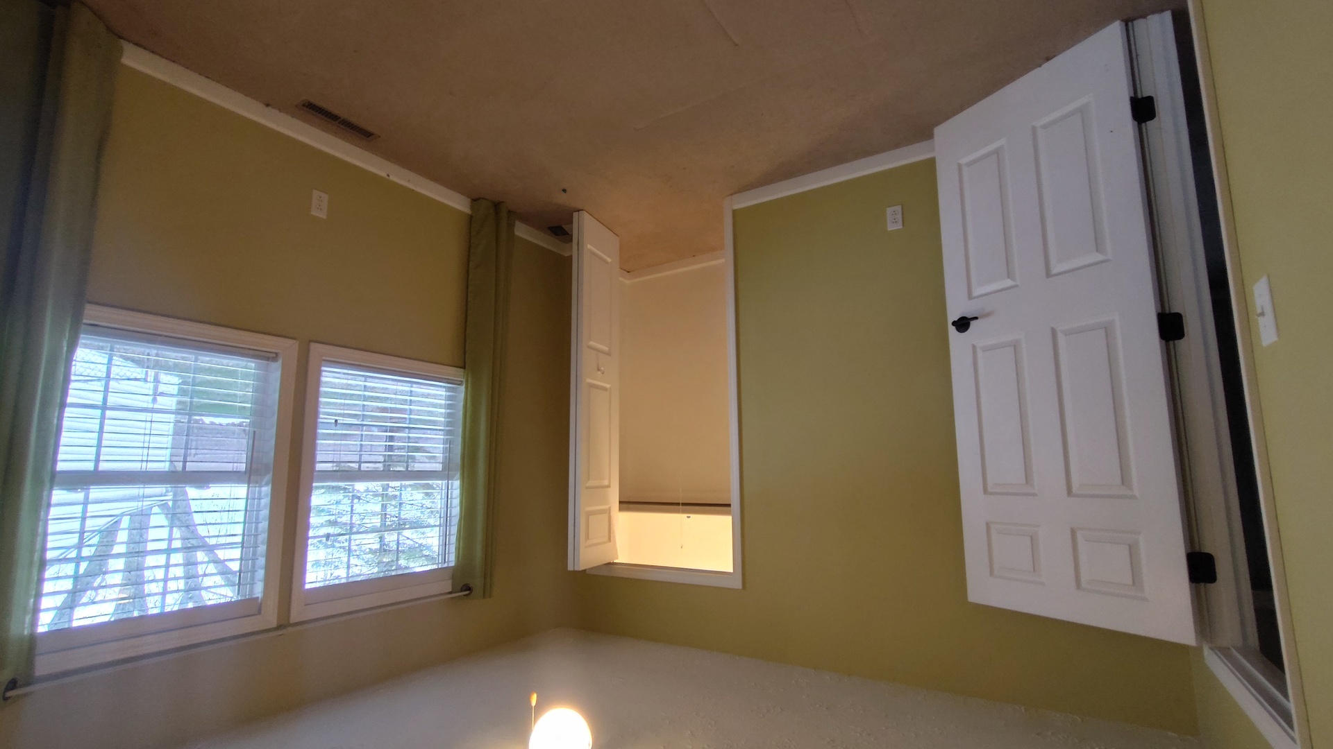 3 Apple Drive, Mattoon, IL 61938