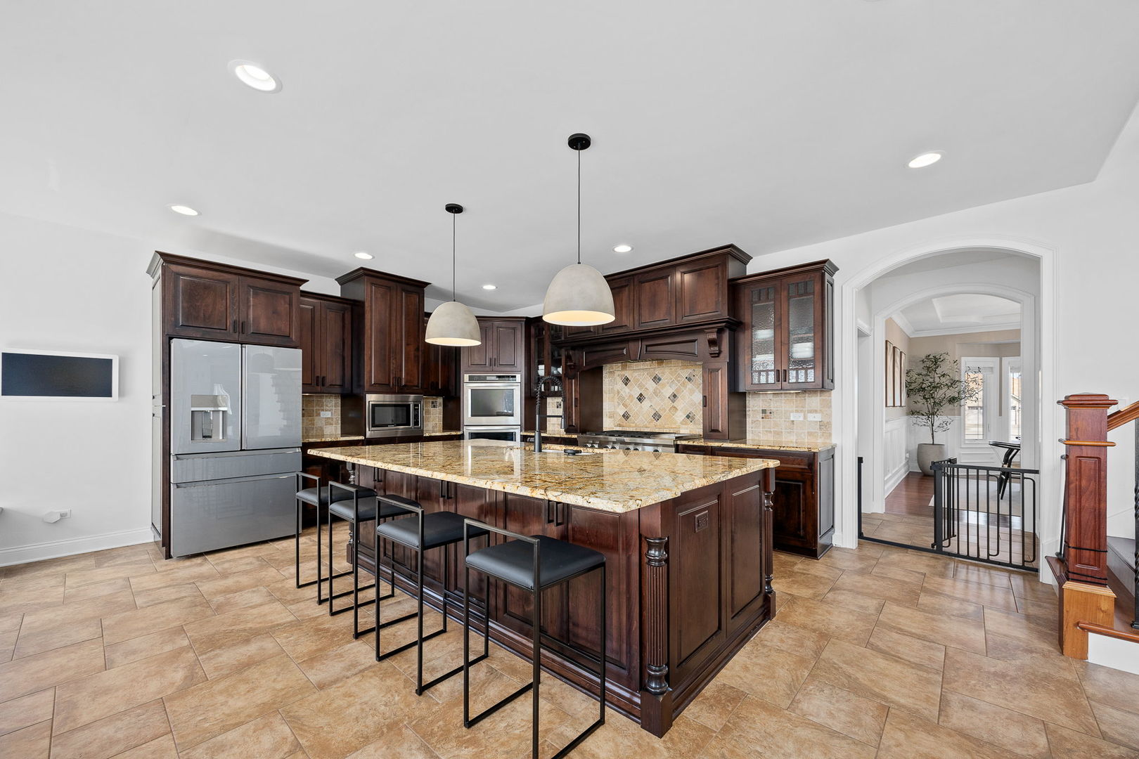 7827 Emma Court, Orland Park, IL 60462