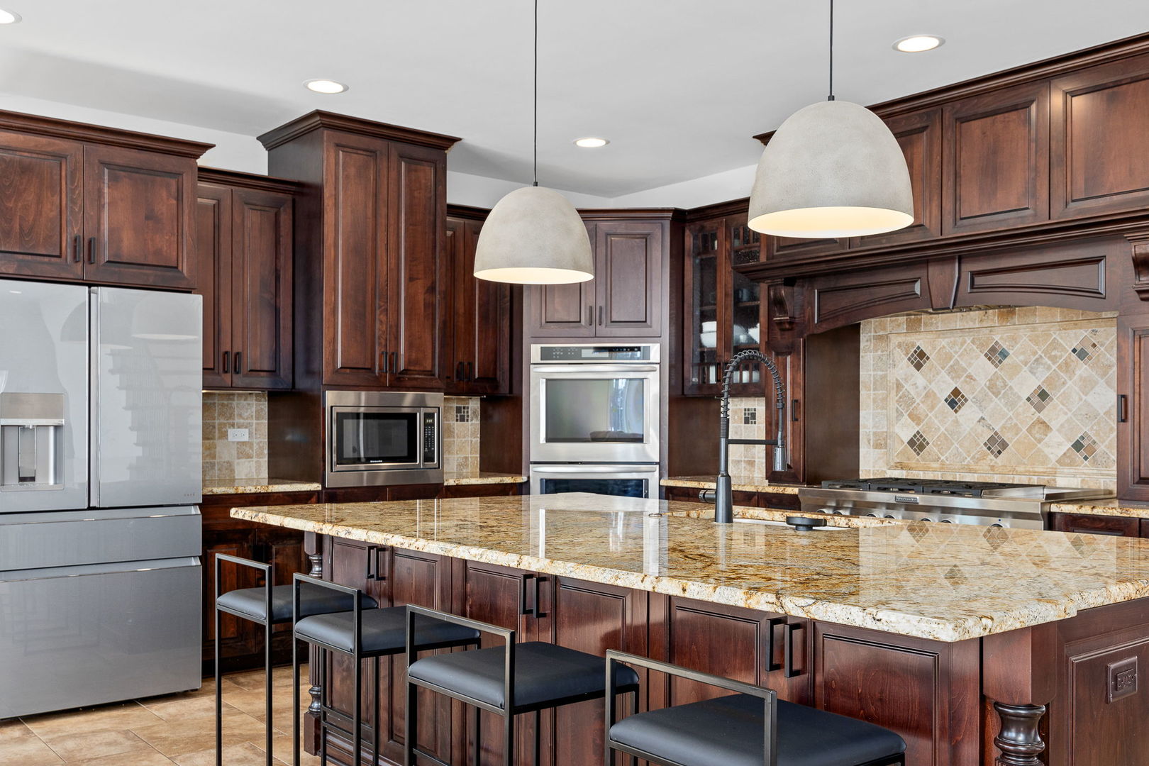 7827 Emma Court, Orland Park, IL 60462