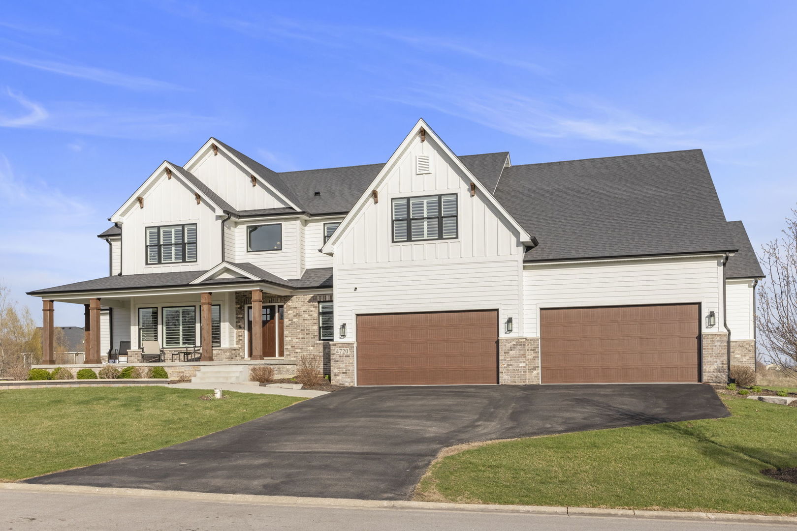 4720 Waakeesha Drive, Oswego, IL 60543