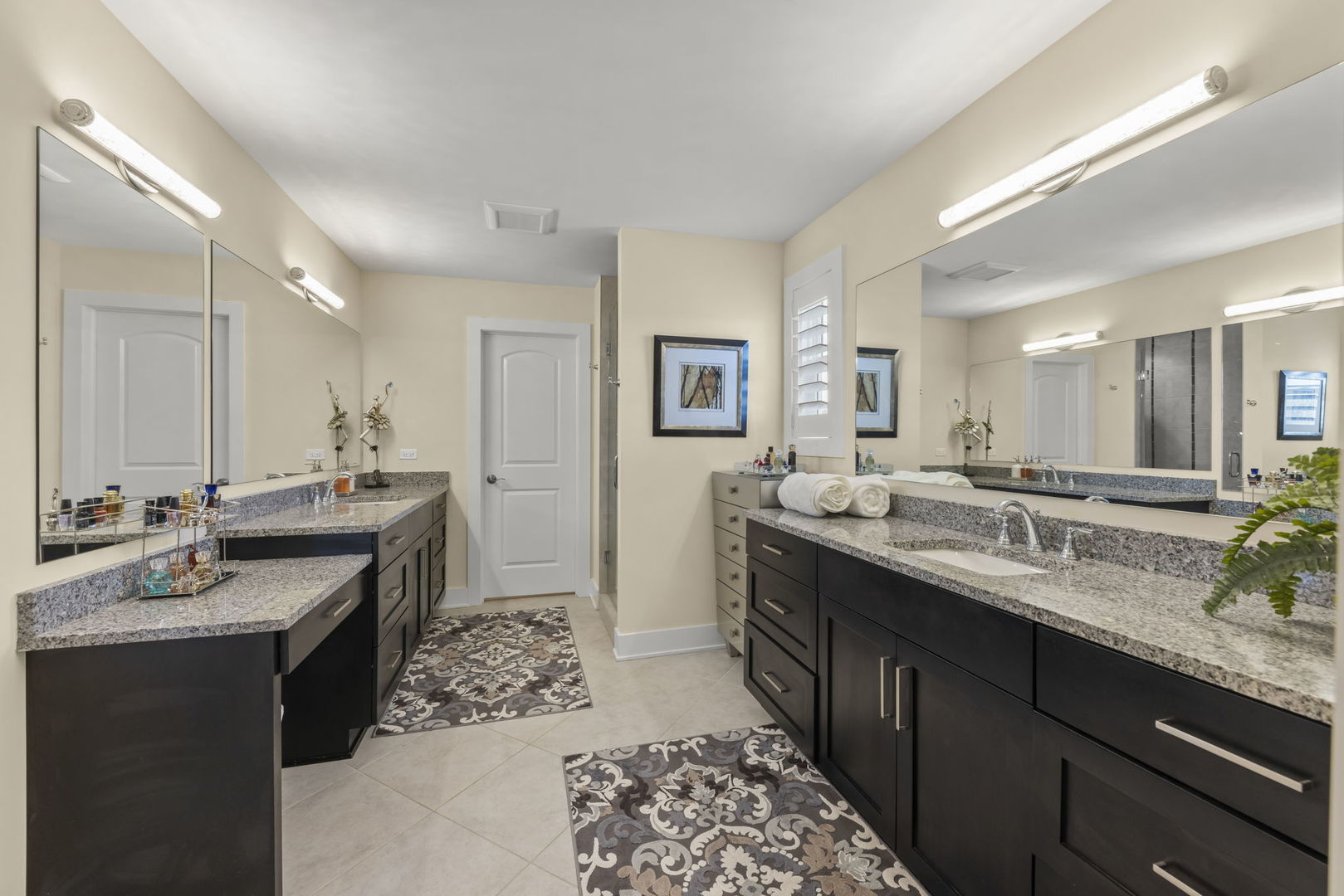 4720 Waa Kee Sha Drive, Oswego, IL 60543