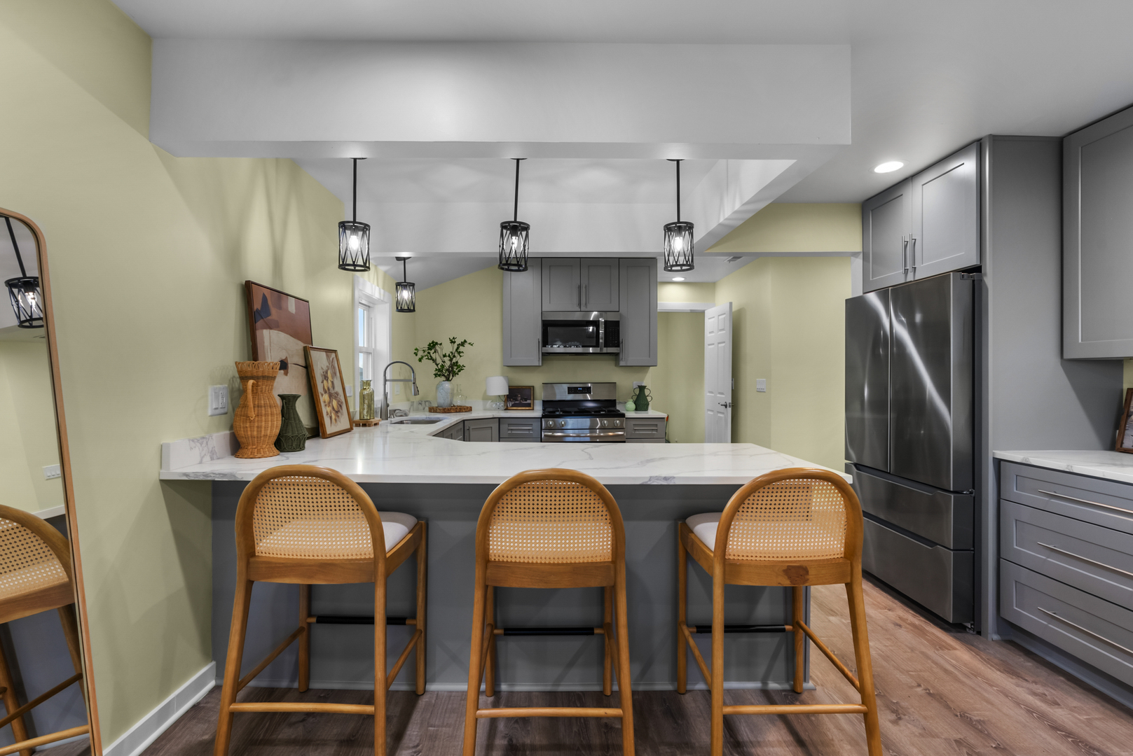 25449 W US Highway 30, Plainfield, IL 60585