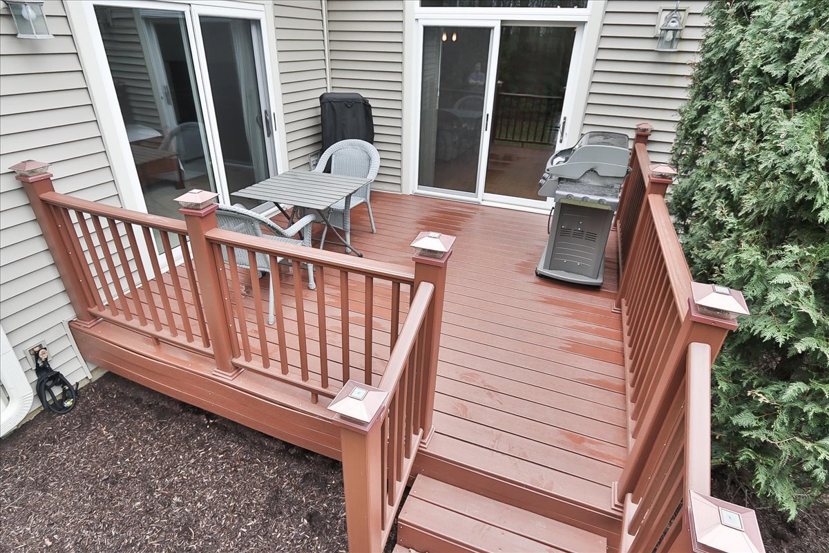 604 W Meadow Avenue, Lombard, IL 60148