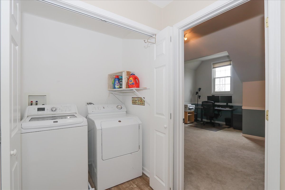 604 W Meadow Avenue, Lombard, IL 60148