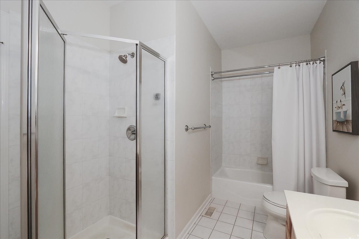 604 W Meadow Avenue, Lombard, IL 60148