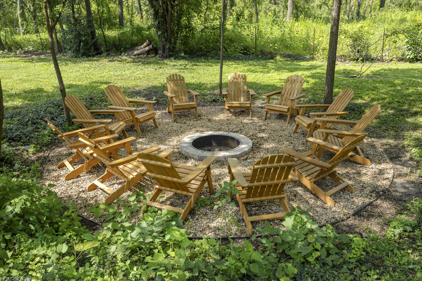 300 Geneva Road, Glen Ellyn, IL 60137