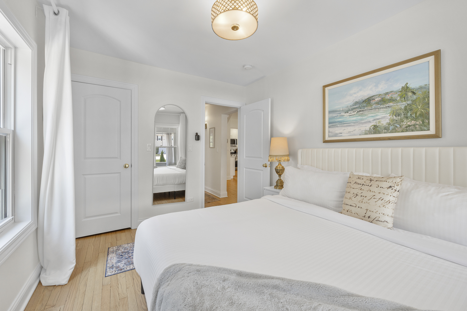 300 Geneva Road, Glen Ellyn, IL 60137