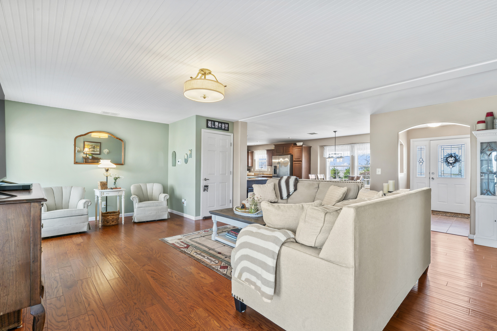 3015 N 1600 East Road, Clifton, IL 60927