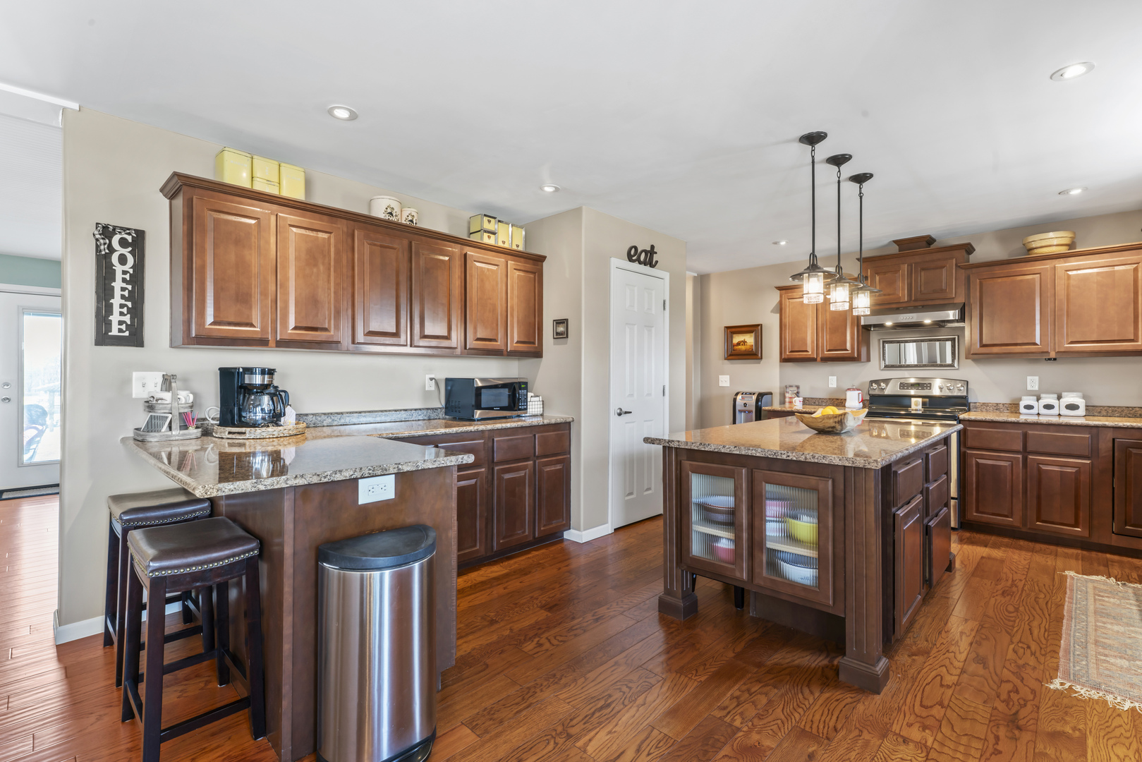 3015 N 1600 East Road, Clifton, IL 60927