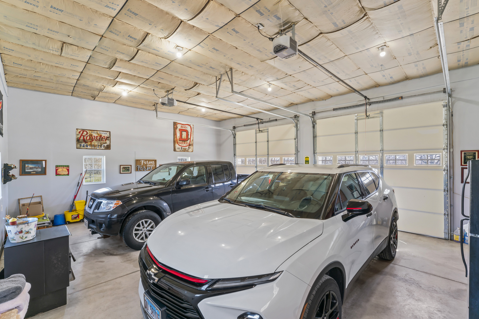 3015 N 1600 East Road, Clifton, IL 60927