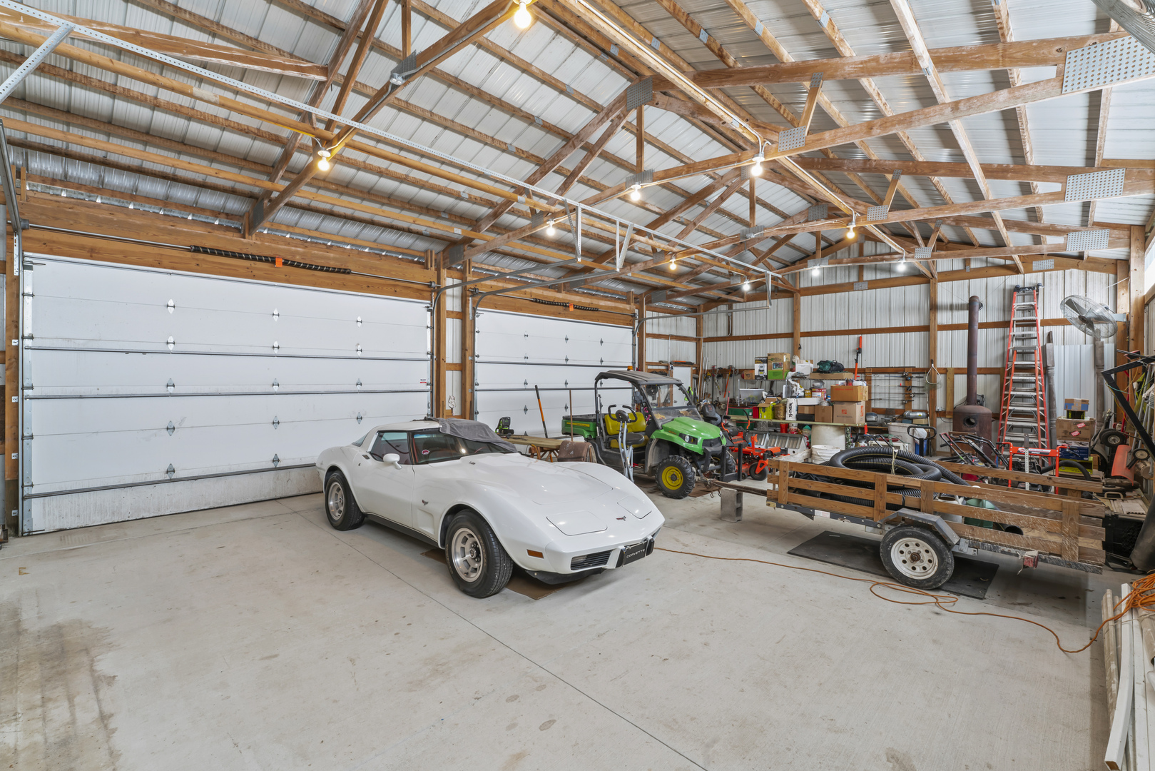 3015 N 1600 East Road, Clifton, IL 60927