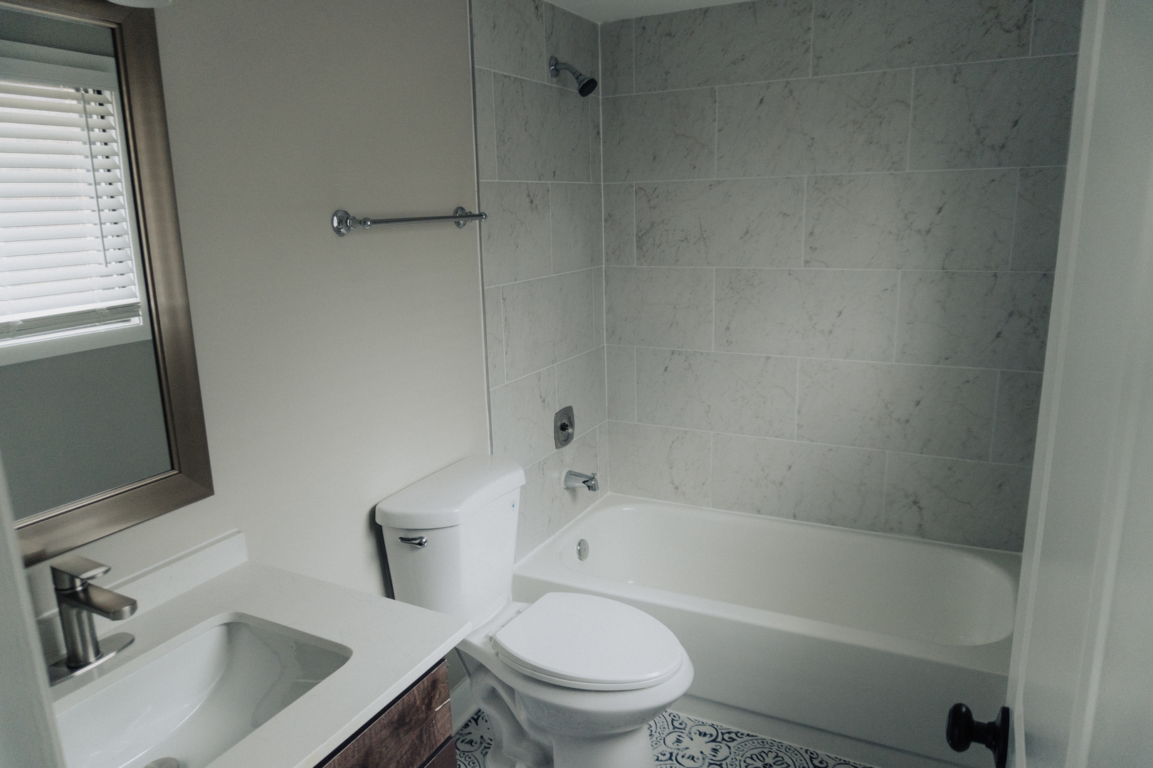 6034 N WOLCOTT Avenue #1W, Chicago, IL 60660