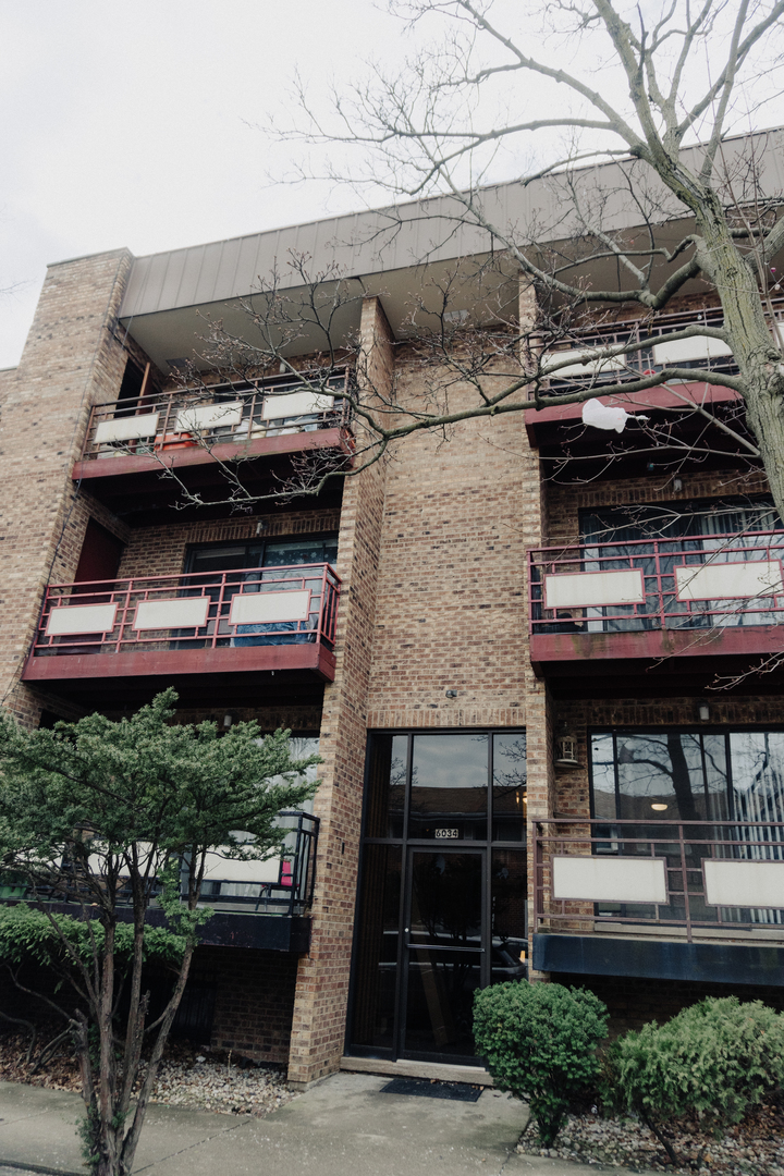 6034 N WOLCOTT Avenue #1W, Chicago, IL 60660