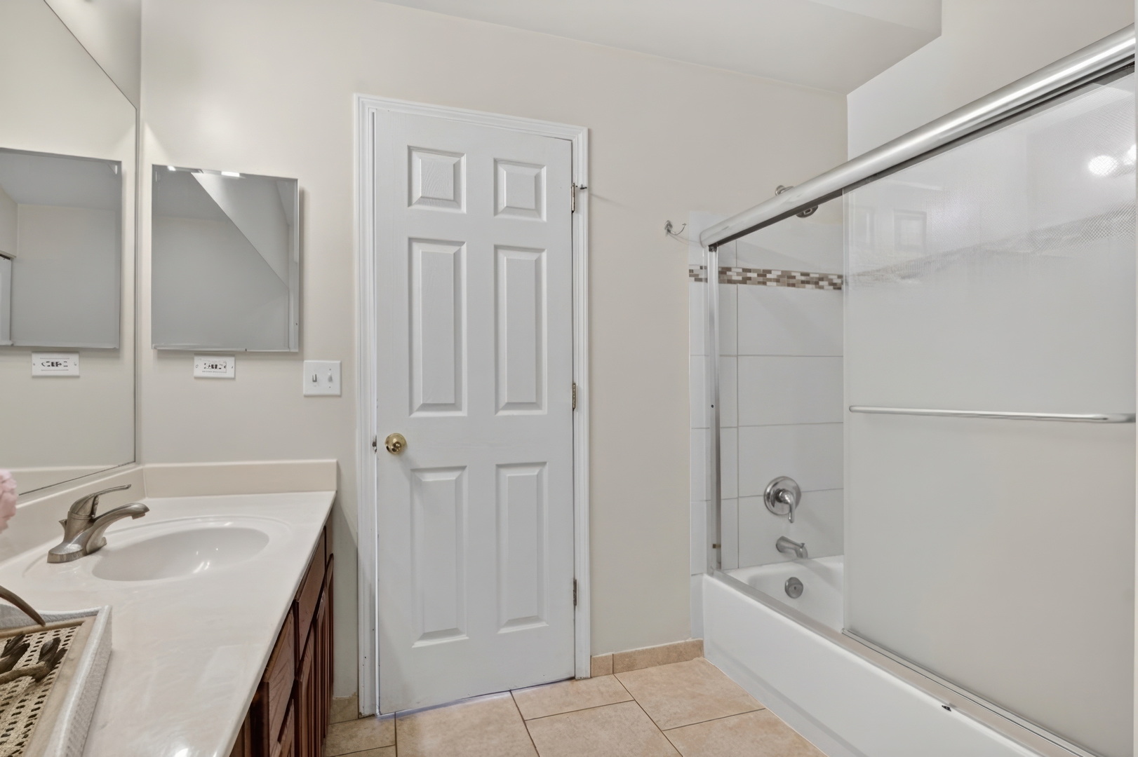 460 Arlington Lane, Grayslake, IL 60030