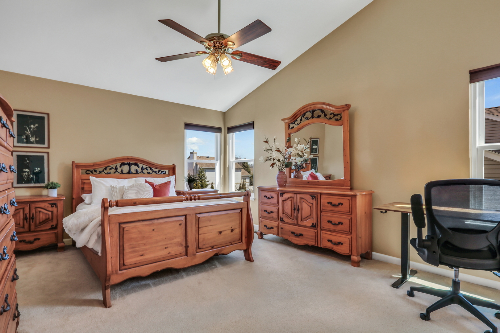 460 Arlington Lane, Grayslake, IL 60030