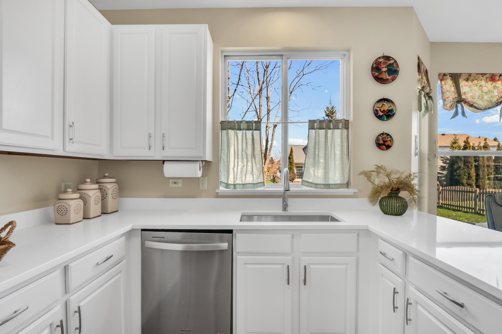 460 Arlington Lane, Grayslake, IL 60030