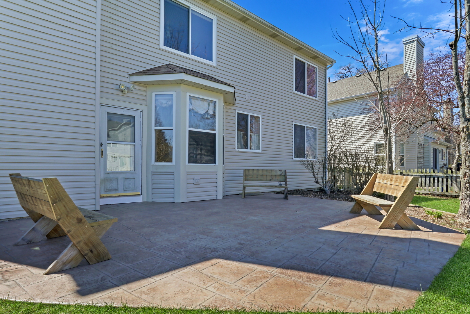 460 Arlington Lane, Grayslake, IL 60030