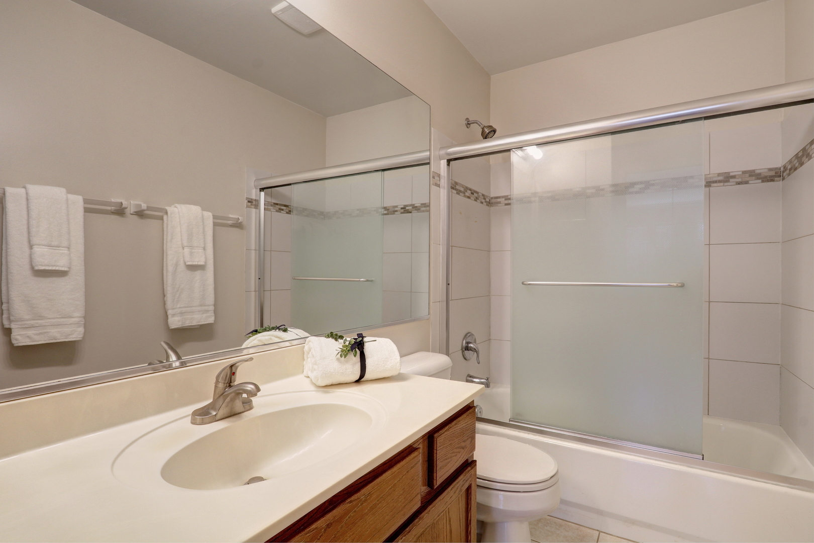 460 Arlington Lane, Grayslake, IL 60030