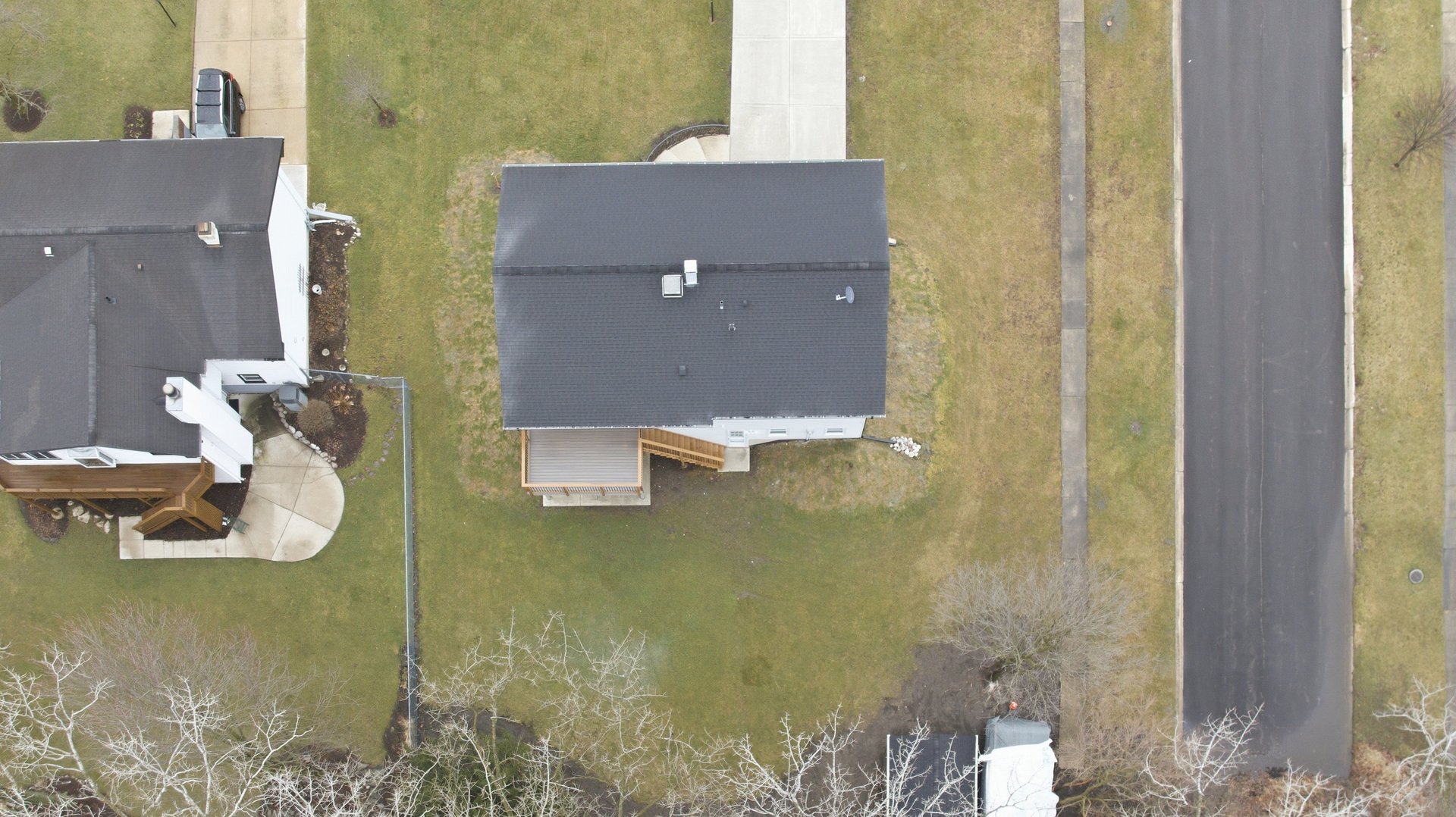 2S245 Mayfield Lane, Glen Ellyn, IL 60137